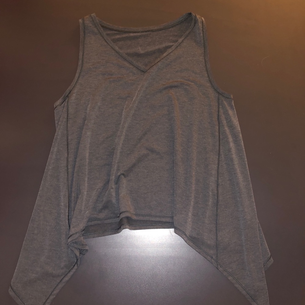 Lululemon tank top